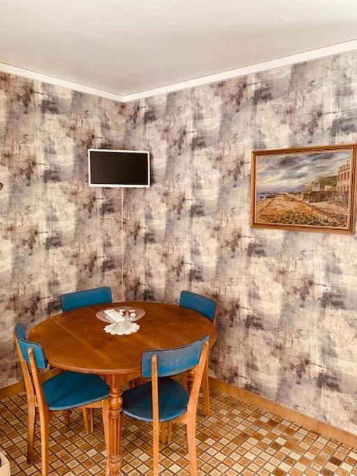 Appartement Musee Le Jour-J Ouistreham Buitenkant foto